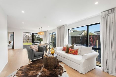 Photo of property in 127 Hamilton Avenue, Ilam, Christchurch, 8041