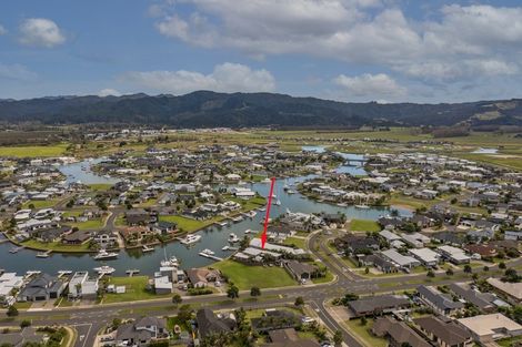Photo of property in 3 Little George Place, Whitianga, 3510
