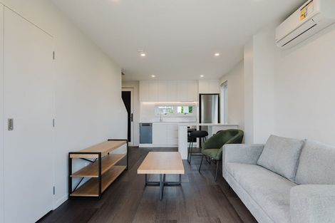 Photo of property in 100 Te Puketoka Lane, Mangere, Auckland, 2022