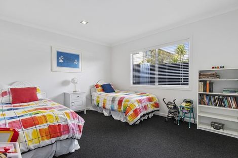 Photo of property in 8 Jellicoe Drive, Hamilton East, Hamilton, 3216