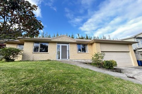 Photo of property in 7 Fernbank Lane, Greenhithe, Auckland, 0632