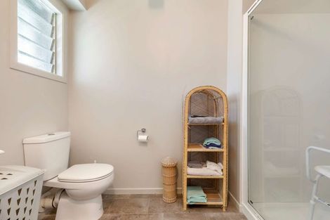 Photo of property in 9 Tiki Street, New Lynn, Auckland, 0600