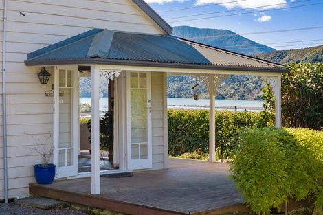 Photo of property in 13e Main Rd Havelock, Havelock, 7100