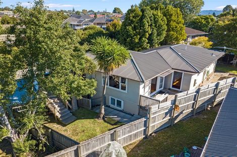 Photo of property in 12 Marewa Street, Te Atatu South, Auckland, 0610
