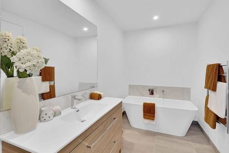 Photo of property in 49 Forfar Street, St Albans, Christchurch, 8014