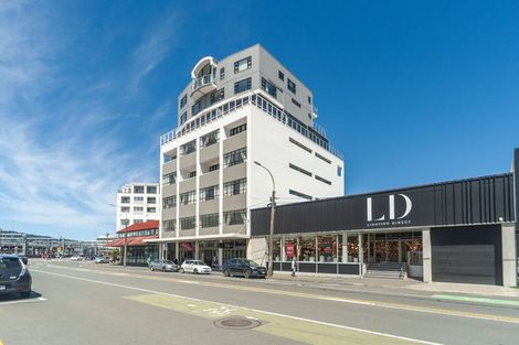 Photo of property in Endeavour Apartments, 125u8 Thorndon Quay, Pipitea, Wellington, 6011