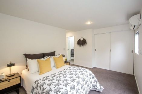 Photo of property in 5/12 Agra Crescent, Khandallah, Wellington, 6035