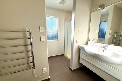 Photo of property in 6a Annies Lane, Aidanfield, Christchurch, 8025
