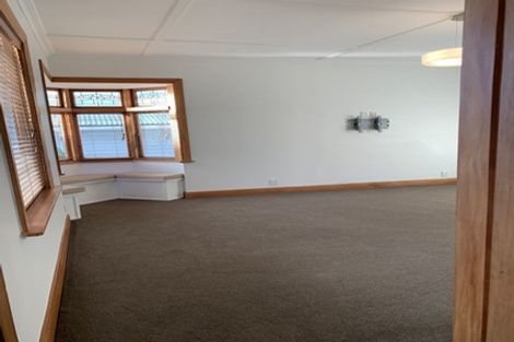 Photo of property in 9 Burrows Avenue, Karori, Wellington, 6012