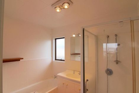Photo of property in 5/46 Seabrook Avenue, New Lynn, Auckland, 0600