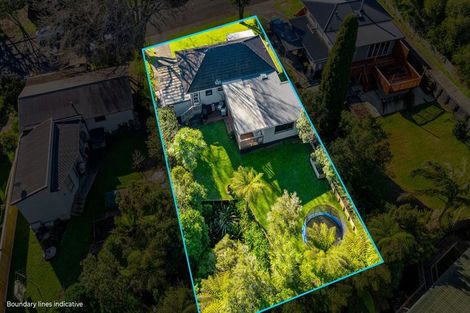 Photo of property in 14 Rosecamp Road, Beach Haven, Auckland, 0626