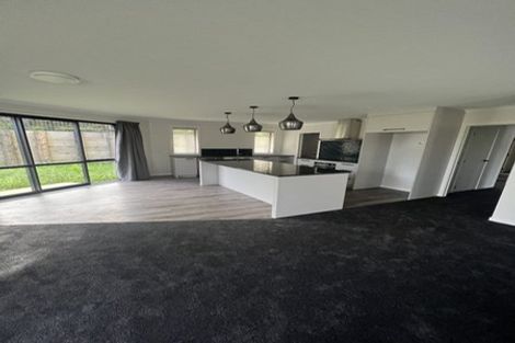 Photo of property in 35 Shaw Road, Coastlands, Whakatane, 3120