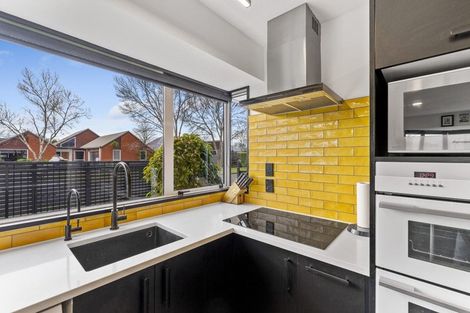 Photo of property in 23 Althorp Place, Avonhead, Christchurch, 8042