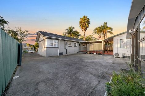 Photo of property in 38 Pinedale Place, Henderson, Auckland, 0610