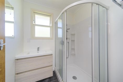 Photo of property in 17 Skerman Street, Marton, 4710