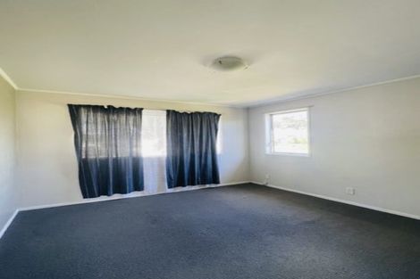 Photo of property in 20 Fiesta Drive, Half Moon Bay, Auckland, 2012