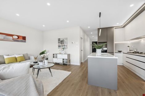 Photo of property in 14 Hampshire Lane, Karaka, 2580
