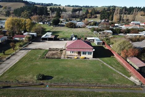 Photo of property in 36 Leslie Street, Waiau, 7332