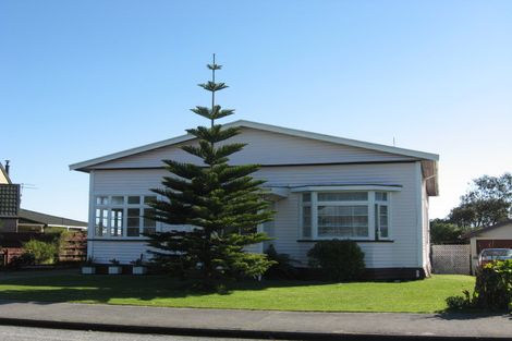 Photo of property in 209 Sewell Street, Hokitika, 7810