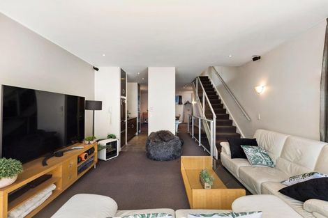 Photo of property in 97 Hallenstein Street, Queenstown, 9300