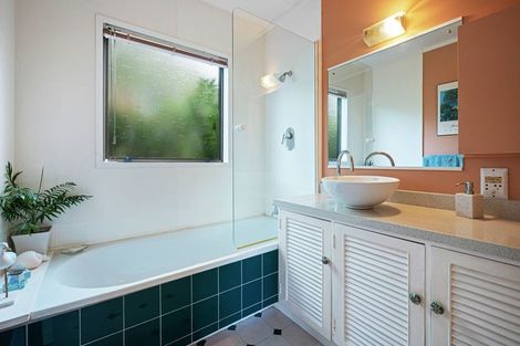 Photo of property in 7 Montressor Place, Howick, Auckland, 2014