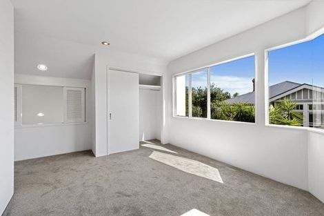 Photo of property in 1/20 Norwood Road, Bayswater, Auckland, 0622