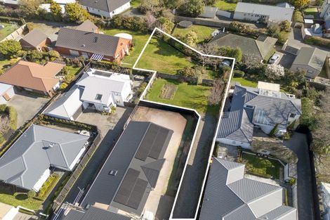 Photo of property in 13 Otara Street, Ilam, Christchurch, 8053