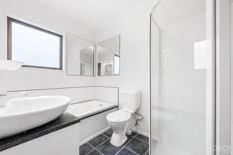 Photo of property in 12 Roman Close, Silverstream, Upper Hutt, 5019