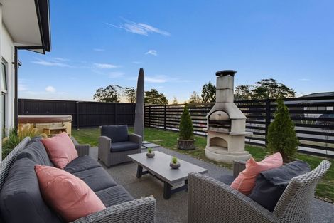 Photo of property in 19 Bastings Street, Kaiapoi, 7630