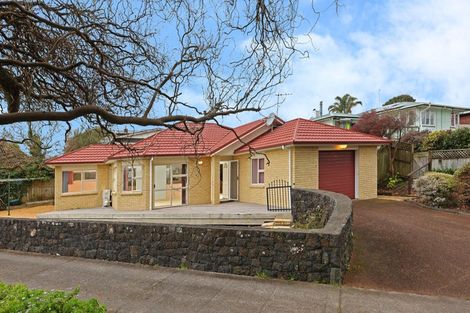 Photo of property in 139a Flanshaw Road, Te Atatu South, Auckland, 0610