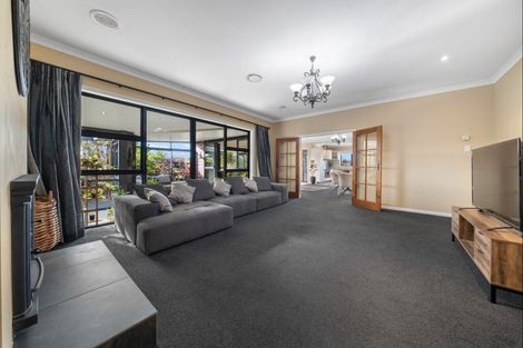 Photo of property in 69f Karamea Street, Whalers Gate, New Plymouth, 4310