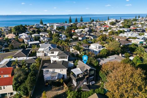 Photo of property in 3/30 Terrace Avenue, Mount Maunganui, 3116