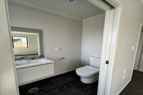 Photo of property in 35u4 North Ridge Drive, Rototuna North, Hamilton, 3210