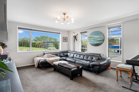 Photo of property in 306a Inland Road, Helensville, 0875