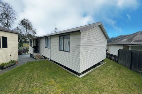 Photo of property in 11 Pearce Drive, Te Kamo, Whangarei, 0112