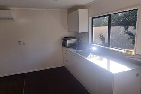 Photo of property in 26 Oakmont Place, Wattle Downs, Auckland, 2103