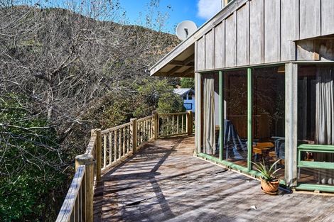 Photo of property in 21 Wellington Road, Paekakariki, 5034