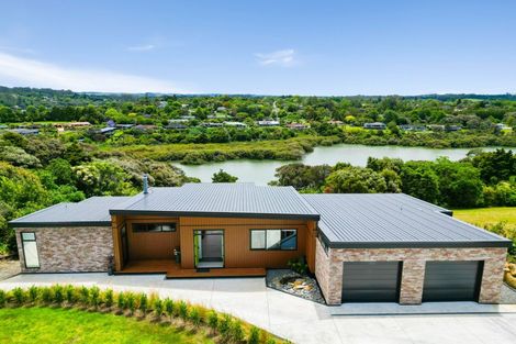 Photo of property in 62 Rarere Terrace, Kerikeri, 0230