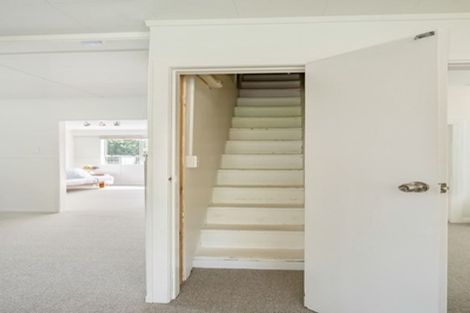 Photo of property in 25 Tuatoru Street, Eastbourne, Lower Hutt, 5013