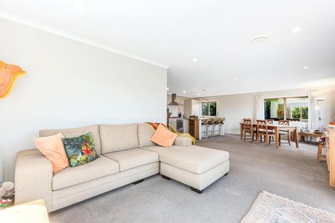 Photo of property in 85 Aotea Drive, Aotea, Porirua, 5024