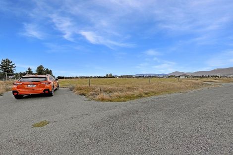 Photo of property in 4 Neuman Road, Twizel, 7901