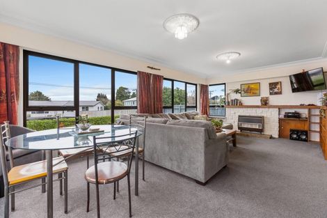 Photo of property in 17 Watene Crescent, Waitara, 4320