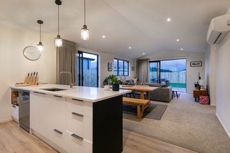 Photo of property in 9 Waddell Street, Lake Hawea, 9382