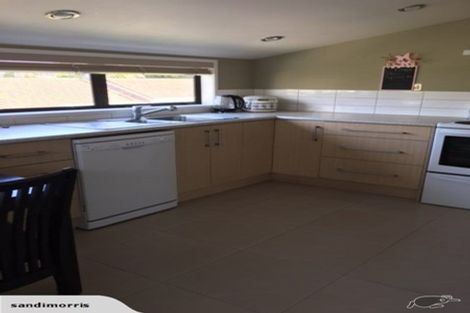 Photo of property in 73d Nile Road, Milford, Auckland, 0620