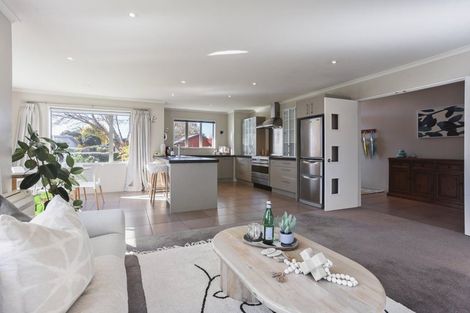 Photo of property in 2 Ascot Place, Rangiora, 7400