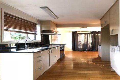 Photo of property in 27 Parker Avenue, New Lynn, Auckland, 0600