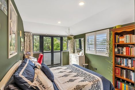 Photo of property in 3 San Ambrosio Rise, Henderson, Auckland, 0612