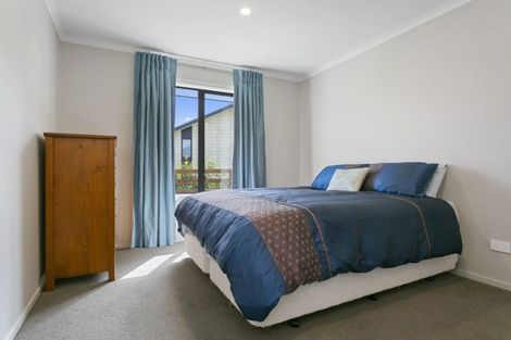 Photo of property in 93 Saint Kilda Road, Cambridge, 3434