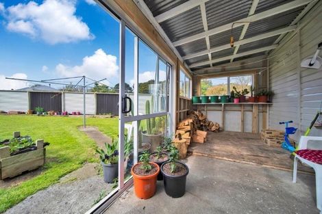 Photo of property in 2 High Street, Hawera, 4610