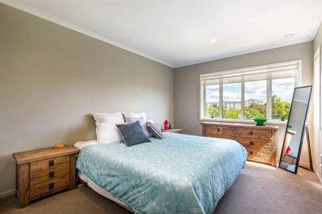 Photo of property in 29 Station Street, Hobsonville, Auckland, 0616